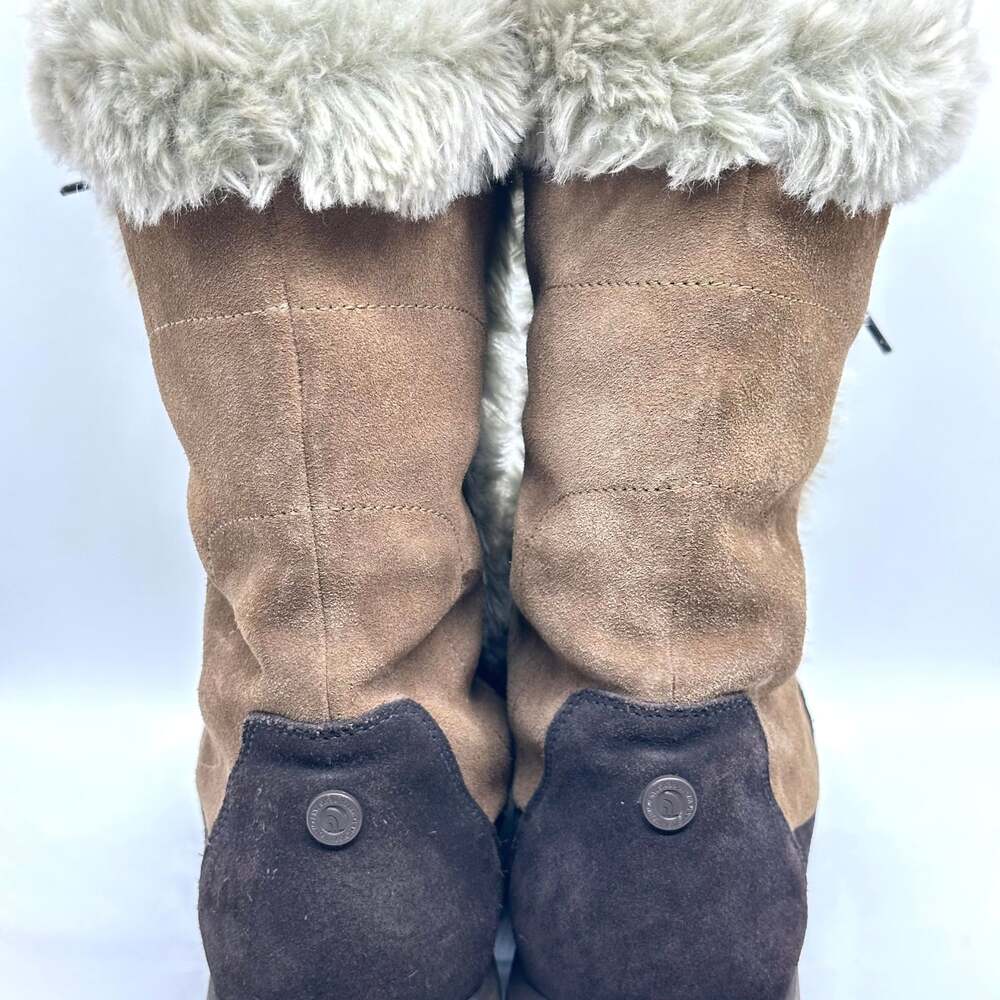 The North Face Women's Nuptse Faux Fur Snow Boots - Picture 4 of 9